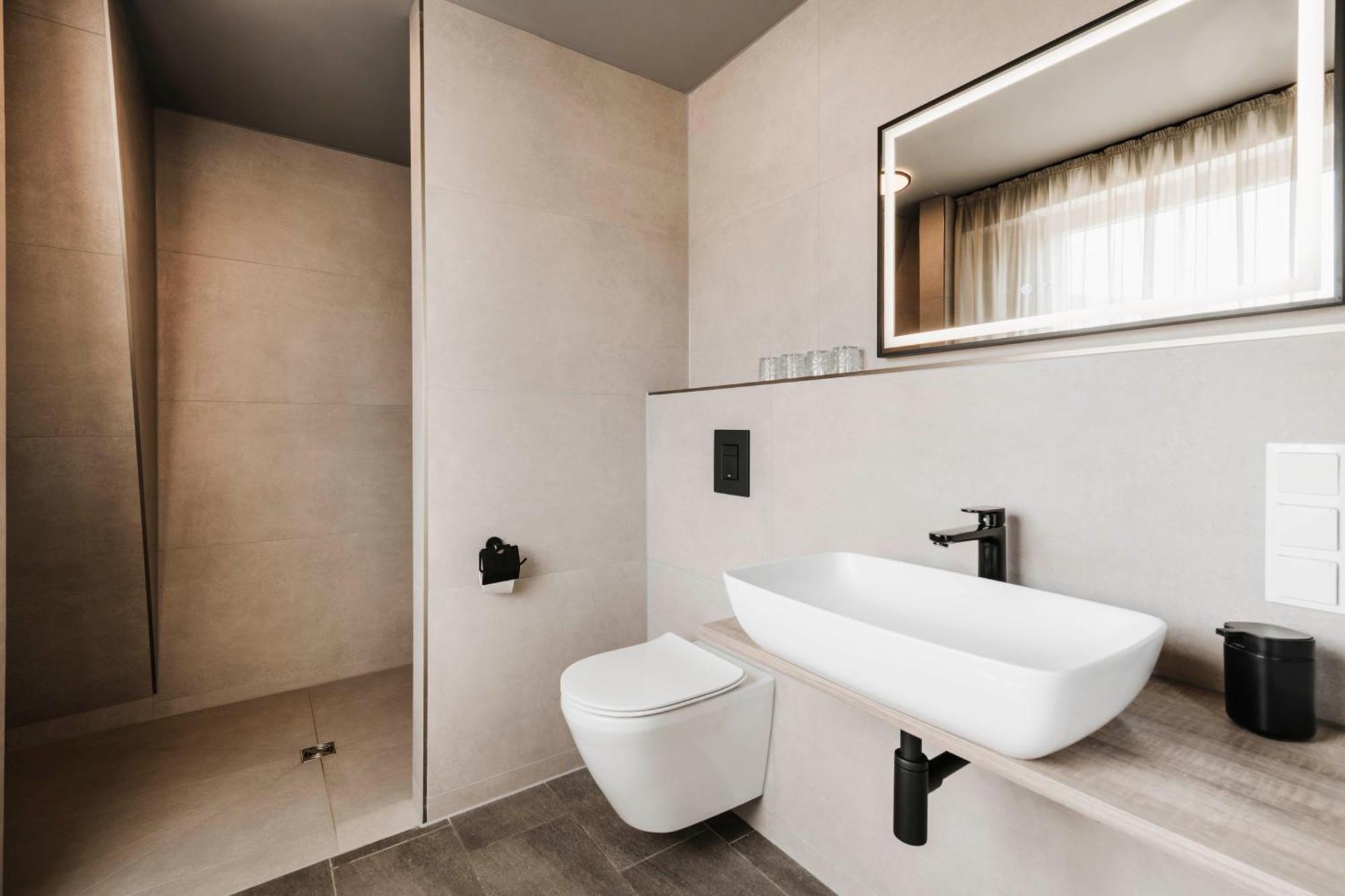 Appartementhotel Seeblick Gronau  Bilik gambar